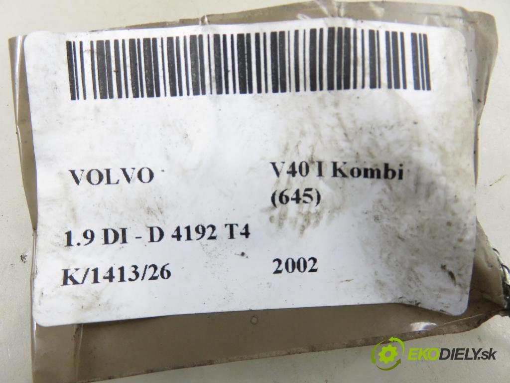 VOLVO V40 Kombi (645) KOMBI 2002 75,00 1.9 DI - D 4192 T4 1870,00 senzor hladiny paliva 30617359
