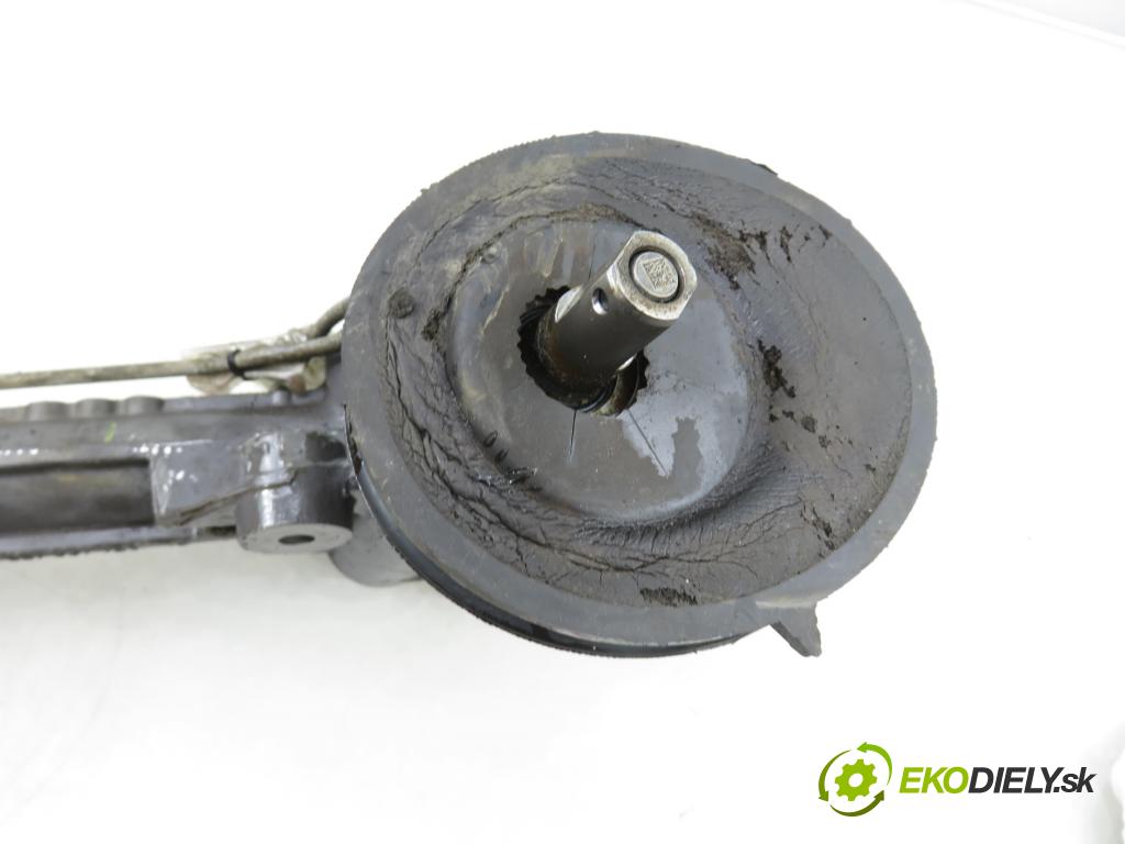 SEAT EXEO (3R2) SEDAN 2010 105,00 2.0 TDI - CAGA 1968,00 Riadenie ZE riadením 3R1422072 ; 7853974503