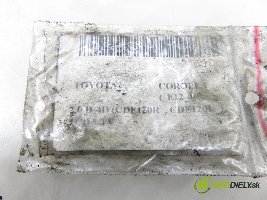 TOYOTA COROLLA (_E12_) HB 2003 66,00 2.0 D-4D (CDE120R_, CDE120L_) - 1CD-FTV 1995,00 vstrekovač 2367027020 (Vstrekovač paliva)