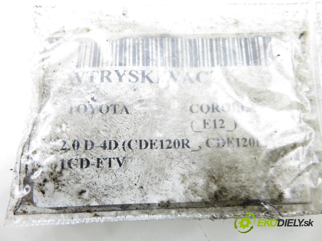 TOYOTA COROLLA (_E12_) HB 2003 66,00 2.0 D-4D (CDE120R_, CDE120L_) - 1CD-FTV 1995,00 vstrekovač 2367027020 (Vstrekovač paliva)