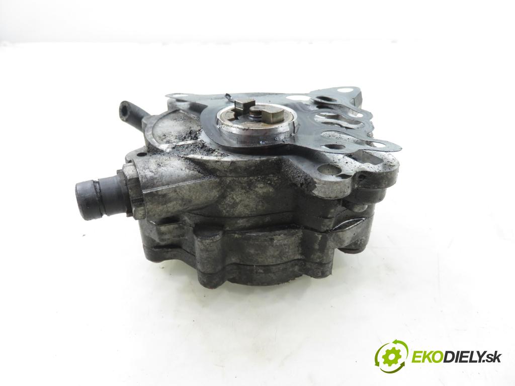 VW TOURAN (1T1, 1T2) MINIVAN 2005 103,00 2.0 TDI 16V 140 - BKD 1968,00 Pumpa vákuová 03G145209