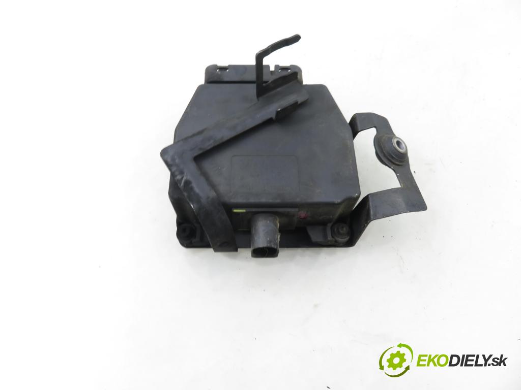 VW GOLF V (1K1) HB 2005 77,00 1.9 TDI PD 105 - BKC 1896,00 VENTIL magnetický 6Q0906625