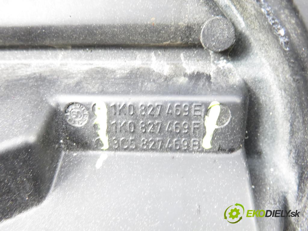 VW GOLF V (1K1) HB 2005 77,00 1.9 TDI PD 105 - BKC 1896,00 klika dveří kufr 1K0827469E ; 1K0827469F ; 3C5827469B