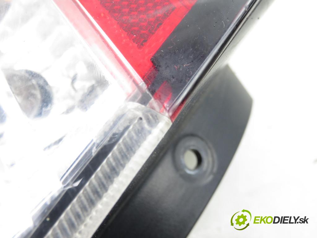 SKODA FABIA III (NJ3) HB 2015 55,00 1 - CHYB 999,00 Svetlo ľavé zadné 6V6945095