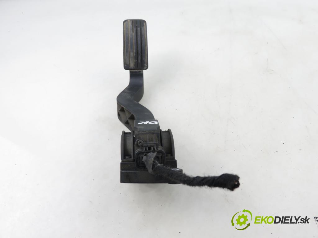 CITROEN C3 I (FC_) HB 2003 54,00 1.4 i - KFV (TU3JP) 1360,00 Potenciometer plynu 0280752251 ; 9646702180 ; F00C3E2427 (Potenciometer plynového pedálu)