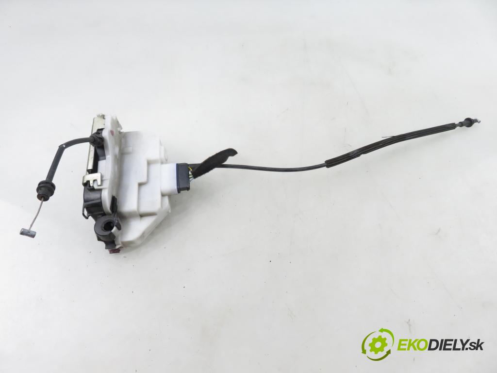 CITROEN C3 I (FC_) HB 2003 54,00 1.4 i - KFV (TU3JP) 1360,00 zámok
