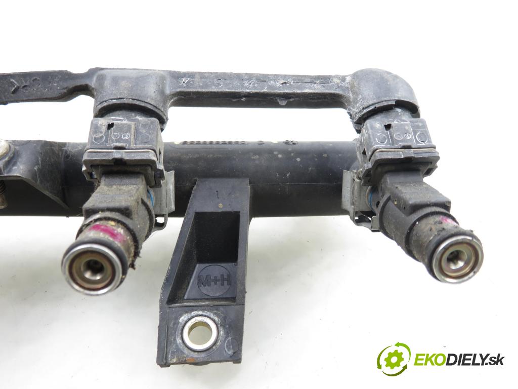CITROEN C3 I (FC_) HB 2003 54,00 1.4 i - KFV (TU3JP) 1360,00 lišta vstřikovací 01F002A ; 9628982980 ; 9628982980D (Vstřikovací lišta)