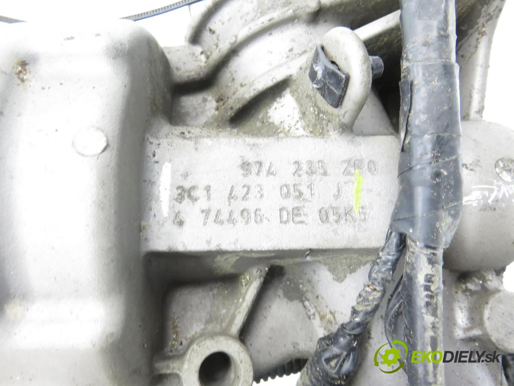 VW PASSAT B6 Variant (3C5) KOMBI 2005 77,00 1.9 TDI - BKC 1896,00 řízení ZE posilovačem 3C1423051J ; 1K1909144J ; 7805277179