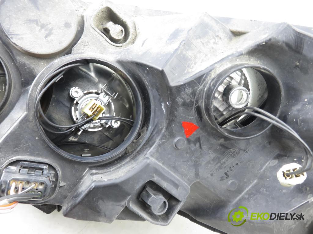 OPEL MOVANO B Skrzynia (X62) FURGON 2010 74,00 2.3 CDTI FWD - M9T 670 2298,00 světlo LP