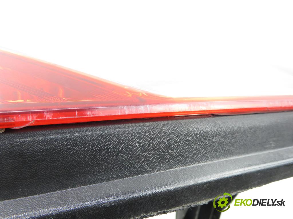 OPEL MOVANO B Skrzynia (X62) FURGON 2010 74,00 2.3 CDTI FWD - M9T 670 2298,00 Svetlo ľavé zadné