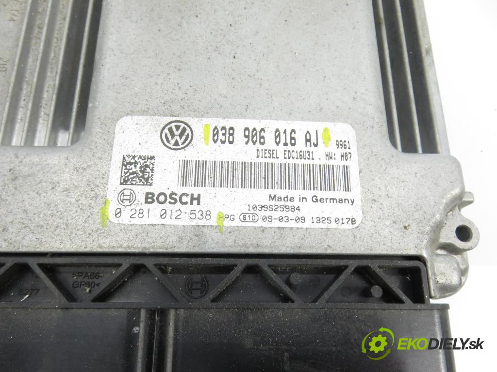 VW TRANSPORTER V Skrzynia (7HA, 7HH, 7EA, 7EH) FURGON 2009 75,00 1.9 TDI - BRS 1896,00 Riadiaca jednotka Motor 038906016AJ ; 0281012538