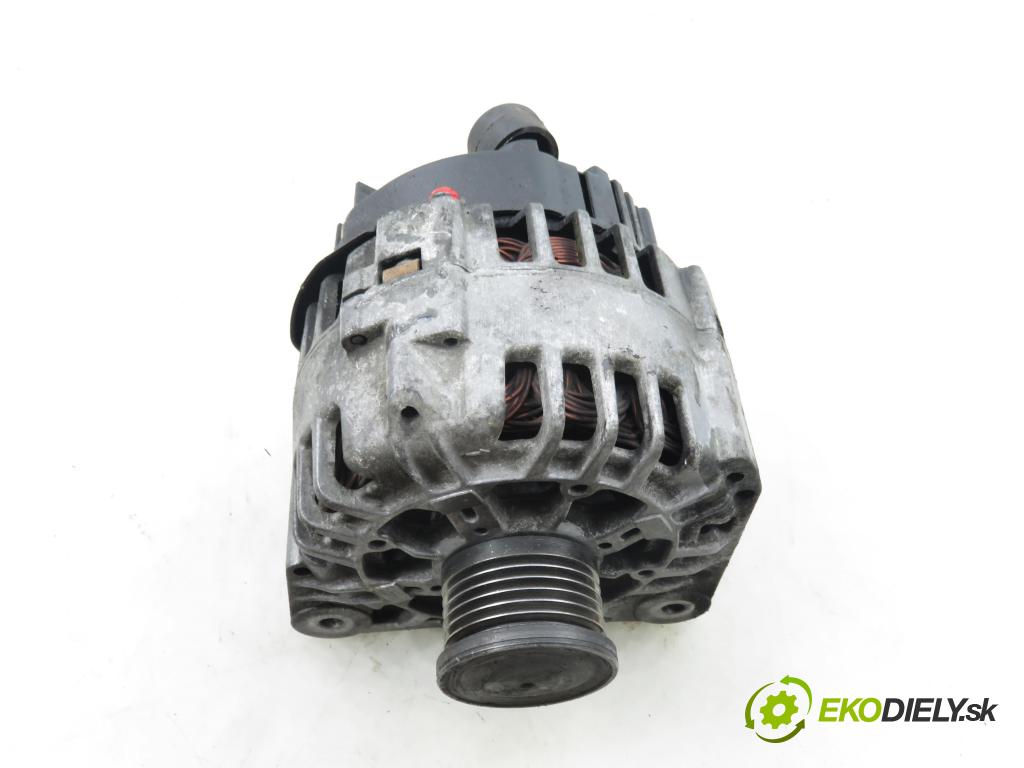 VOLVO V40 Kombi (645) KOMBI 2002 75,00 1.9 DI 102 - D 4192 T4 1870,00 Alternátor 8200162474 ; SG12B071 ; 2542653A (Alternátor)