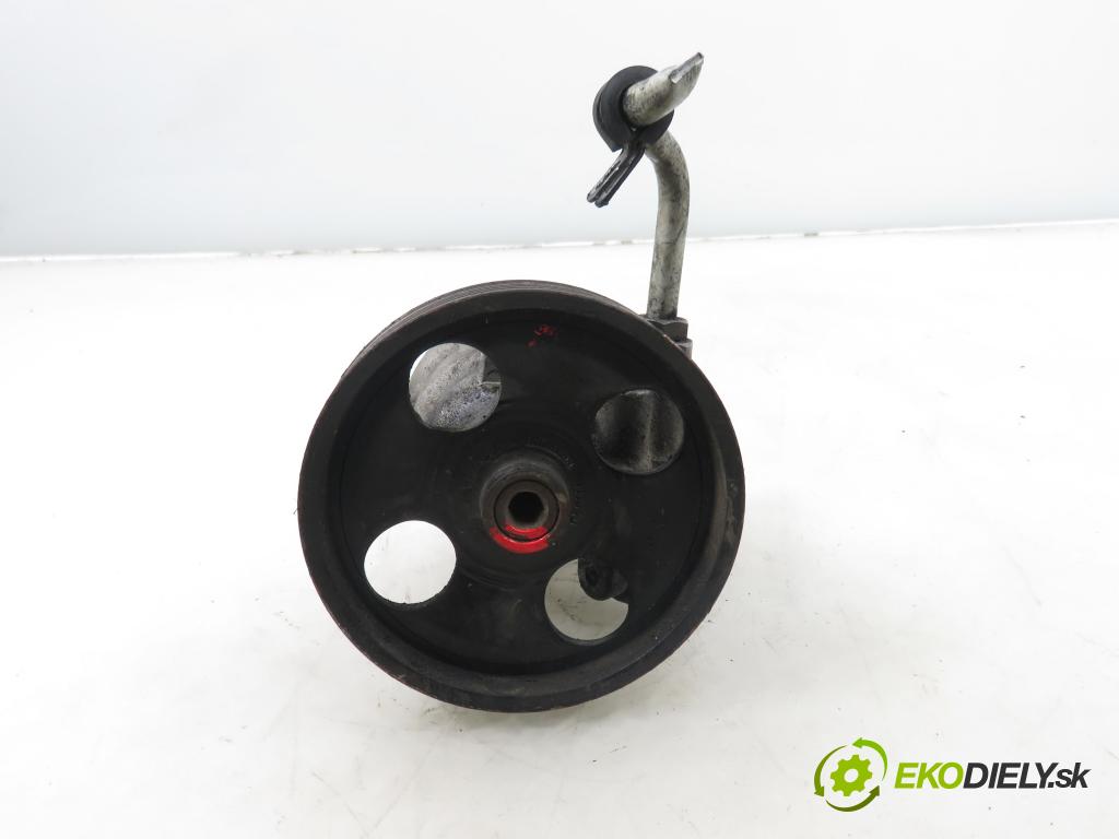 VOLVO V40 Kombi (645) KOMBI 2002 75,00 1.9 DI 102 - D 4192 T4 1870,00 Pumpa servočerpadlo 8200071050 ; 26083376RV (Servočerpadlo)