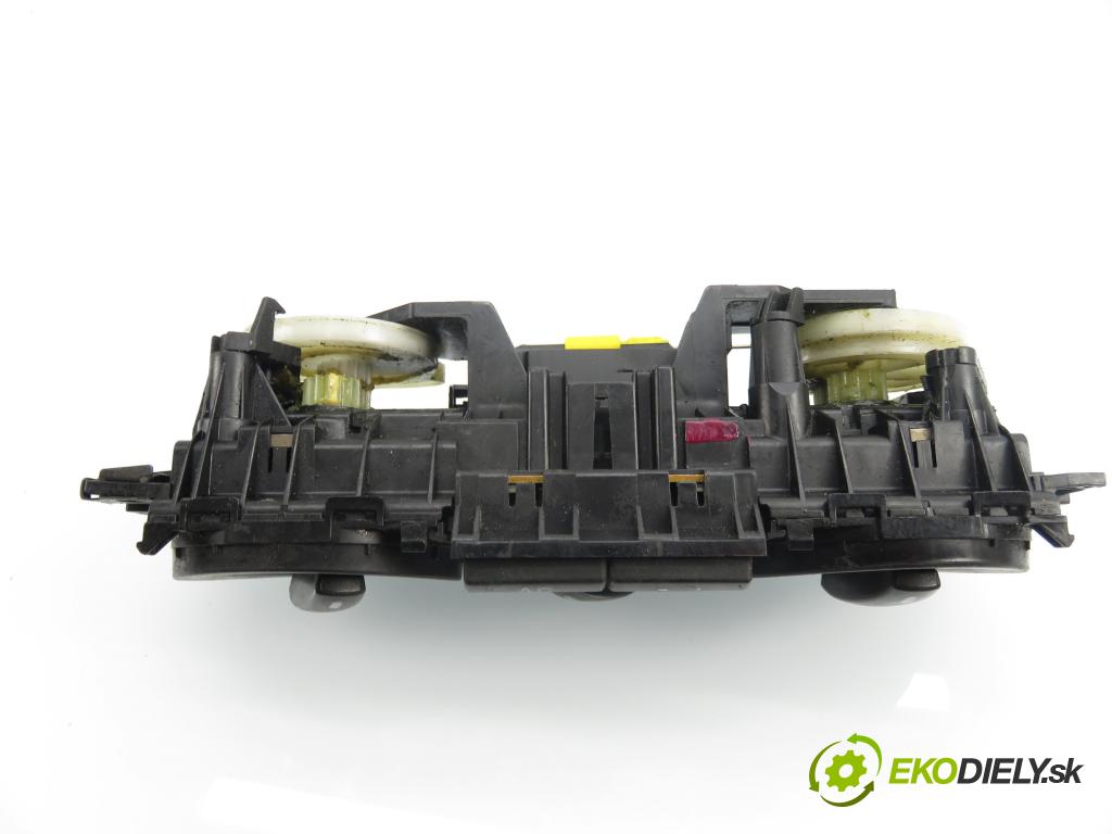 VW TRANSPORTER V Skrzynia (7HA, 7HH, 7EA, 7EH) FURGON 2009 75,00 1.9 TDI - BRS 1896,00 Panel kúrenia KLIMATIZACE: 7H0820045A