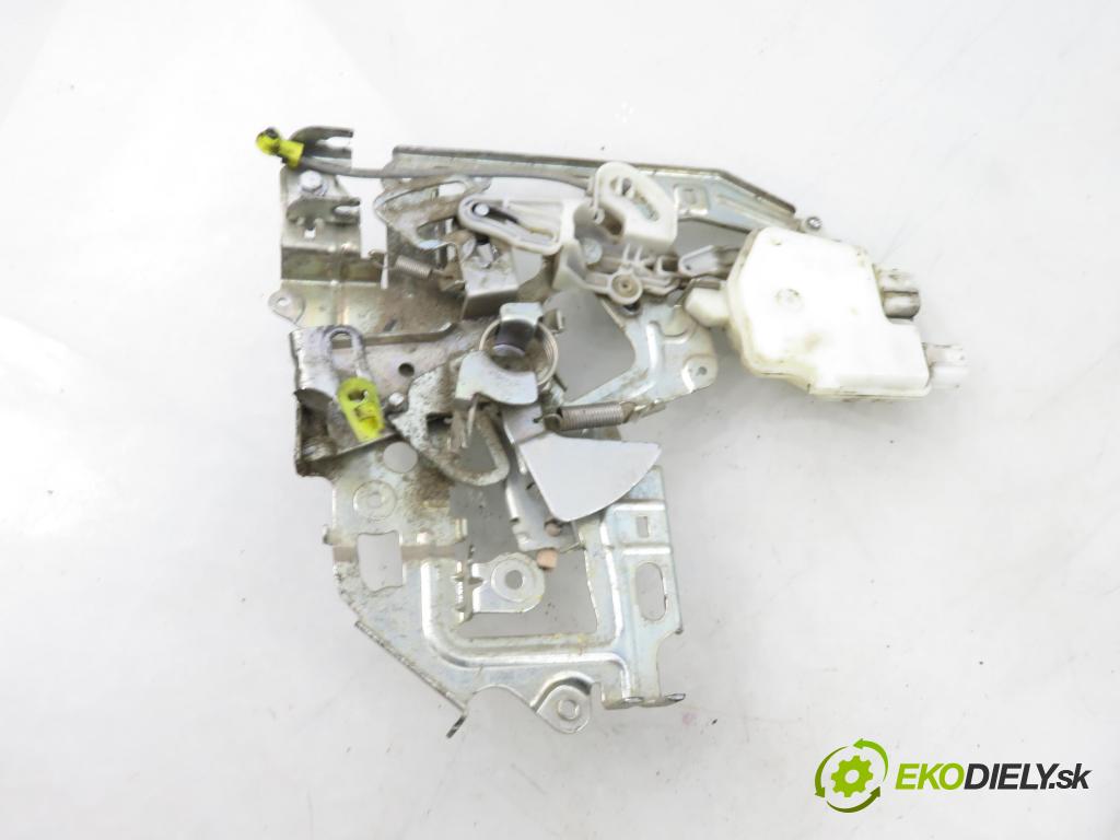 OPEL MOVANO B Skrzynia (X62) FURGON 2010 74,00 2.3 CDTI FWD - M9T 670 2298,00 zámok dvierka 8200766888J