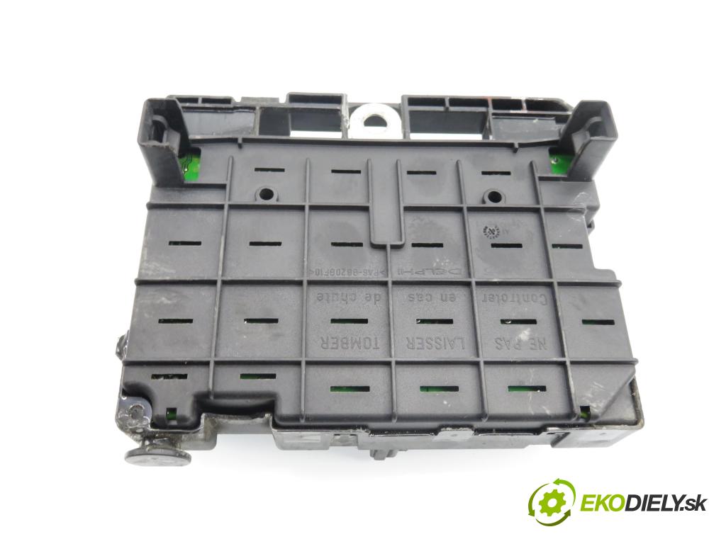 PEUGEOT 307 (3A/C) HB 2002 100,00 2.0 16V - RFN (EW10J4) 1997,00 MODUL BSM 9646405380