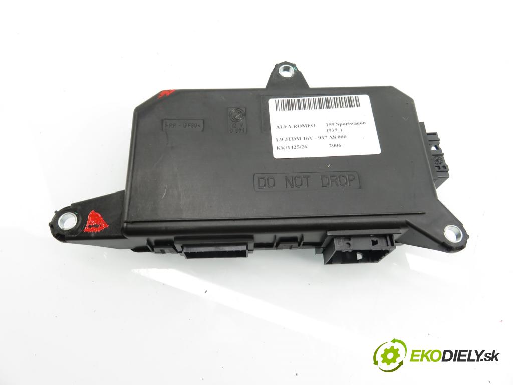 ALFA ROMEO 159 Sportwagon (939_) KOMBI 2006 100,00 1.9 JTDM 16V - 937 A8.000 1910,00 MODUL Dvere 60693263