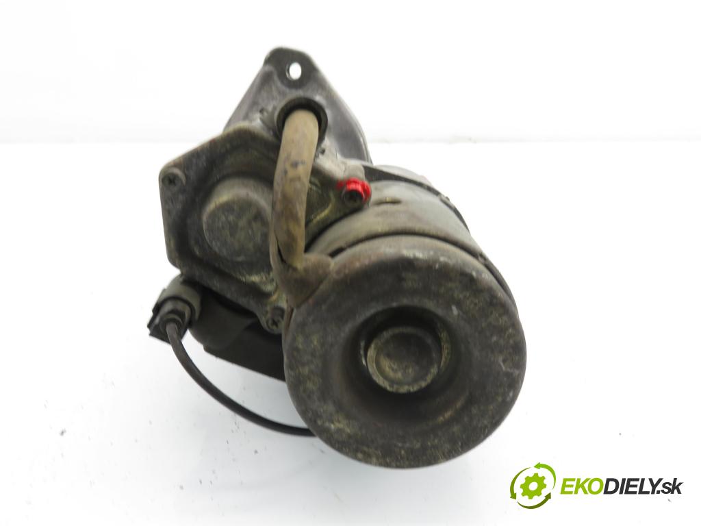 TOYOTA COROLLA Verso (_E12_) MINIVAN 2002 66,00 2.0 D-4D (CDE120_) - 1CD-FTV 1995,00 Štartér 2810064430 ; 2280009221 (Štartér)