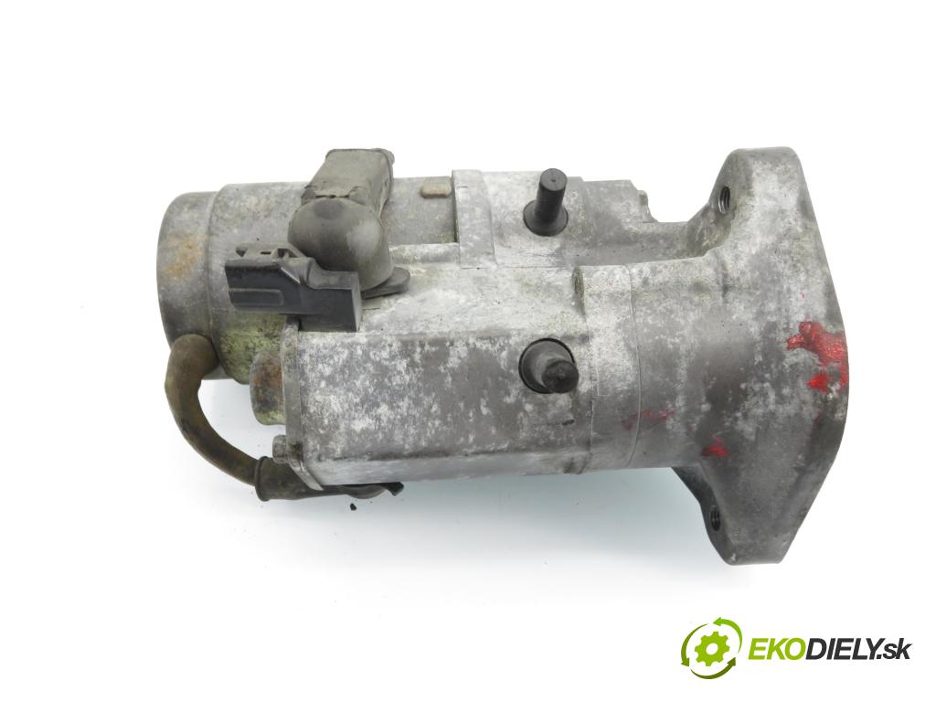 TOYOTA COROLLA Verso (_E12_) MINIVAN 2002 66,00 2.0 D-4D (CDE120_) - 1CD-FTV 1995,00 Štartér 2810064430 ; 2280009221 (Štartér)