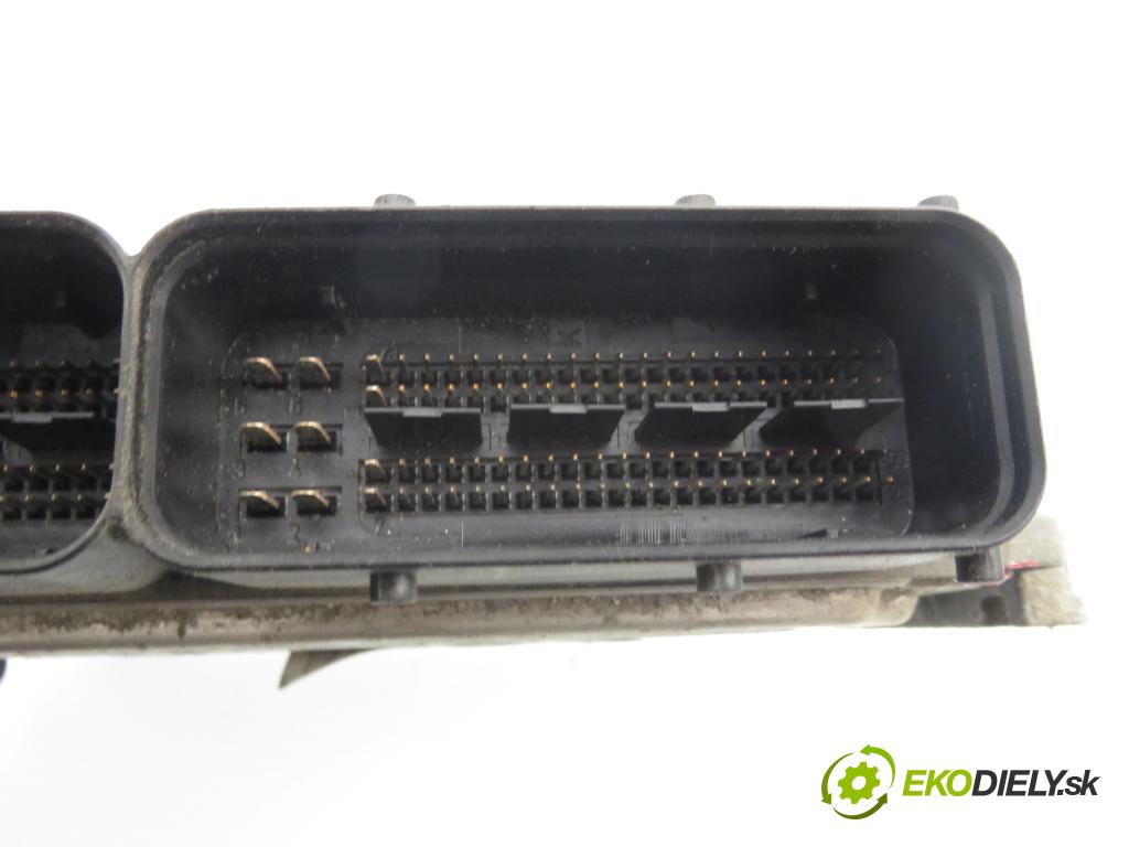 ALFA ROMEO 159 Sportwagon (939_) KOMBI 2006 100,00 1.9 JTDM 16V - 937 A8.000 1910,00 řídící jednotka motora 0281013140 ; 55204663