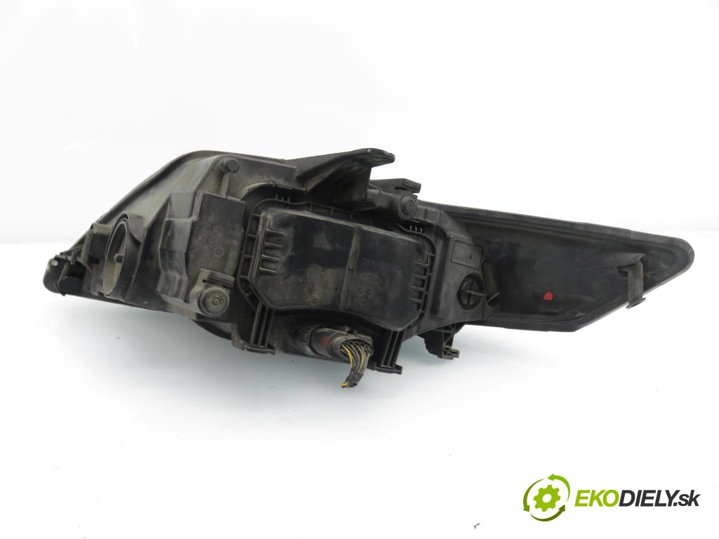 FORD MONDEO IV (BA7) LIFTBACK 2007 92,00 1.8 TDCi - KHBA 1753,00 světlo PP