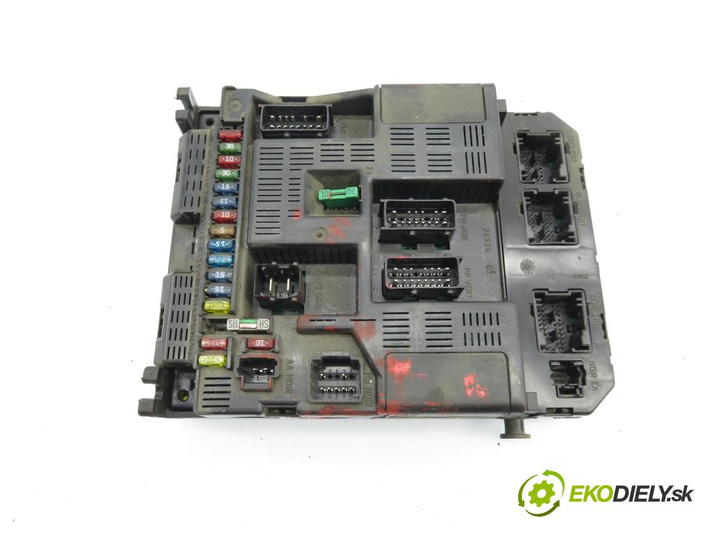 PEUGEOT 307 (3A/C) HB 2002 100,00 2.0 16V - RFN (EW10J4) 1997,00 MODUL BSI 9636760580F ; 9644098180