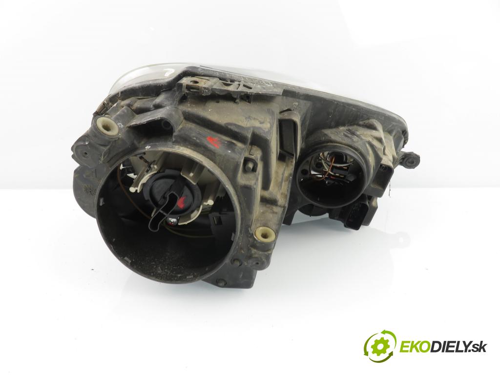 VW GOLF V (1K1) HB 2006 77,00 1.9 TDI - BKC 1896,00 Svetlo LP 1K6041005A ; 0301212201