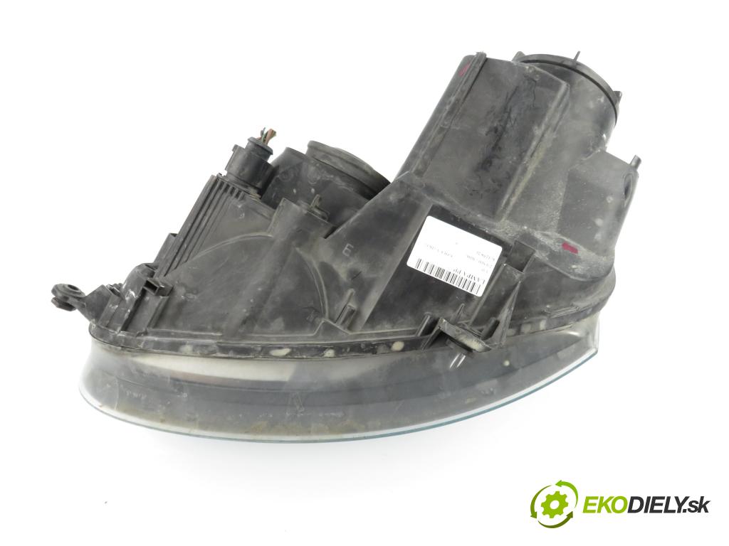 VW GOLF V (1K1) HB 2004 55,00 2.0 SDI - BDK 1968,00 Svetlo PP 1K6941006D ; 4VFX13005AD