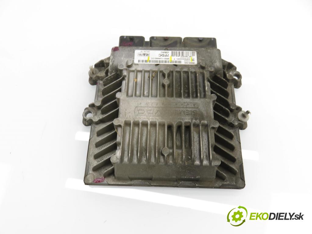 FORD FOCUS II (DA_, HCP) HB 2006 100,00 2.0 TDCi - G6DA 1997,00 Riadiaca jednotka Motor 5WS40334CT ; 8M5112A650CC