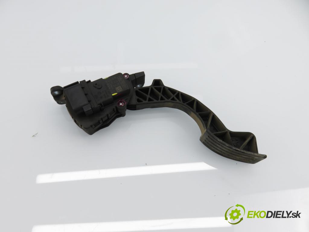 FORD FOCUS II (DA_, HCP) HB 2006 100,00 2.0 TDCi - G6DA 1997,00 Potenciometer plynu 4M519F836AH ; 6PV00864101 (Potenciometer plynového pedálu)