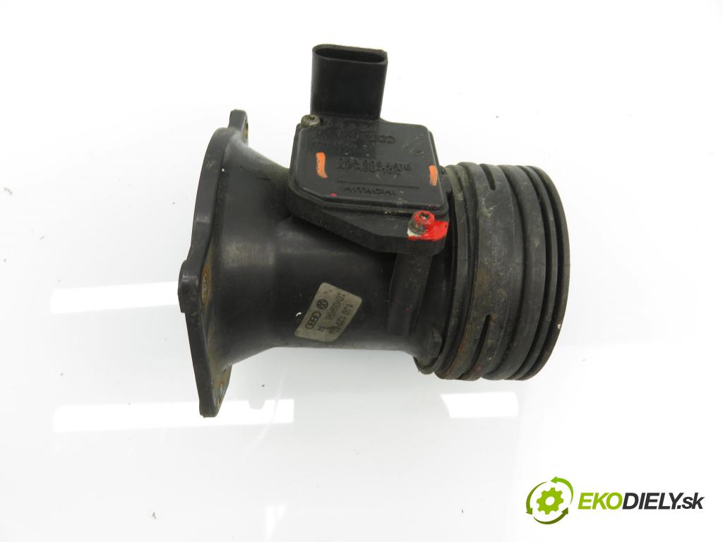 AUDI A3 (8L1) HB 1998 74,00 1.6 - AKL 1595,00 váha vzduchu vzduchu 06A906461B ; AFH6010C