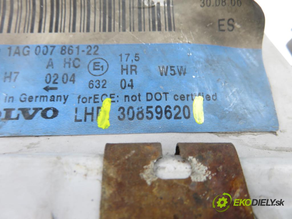 VOLVO V40 Kombi (645) KOMBI 2002 75,00 1.9 DI - D 4192 T4 1870,00 Svetlo PP 30859620