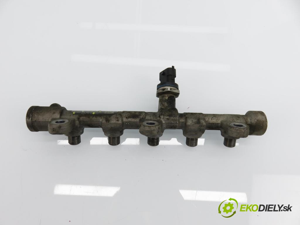 OPEL MOVANO B Skrzynia (X62) FURGON 2010 74,00 2.3 CDTI FWD - M9T 670 2298,00 lišta vstřikovací 0281006036 ; 8201028992B ; 0445214212 (Vstřikovací lišta)