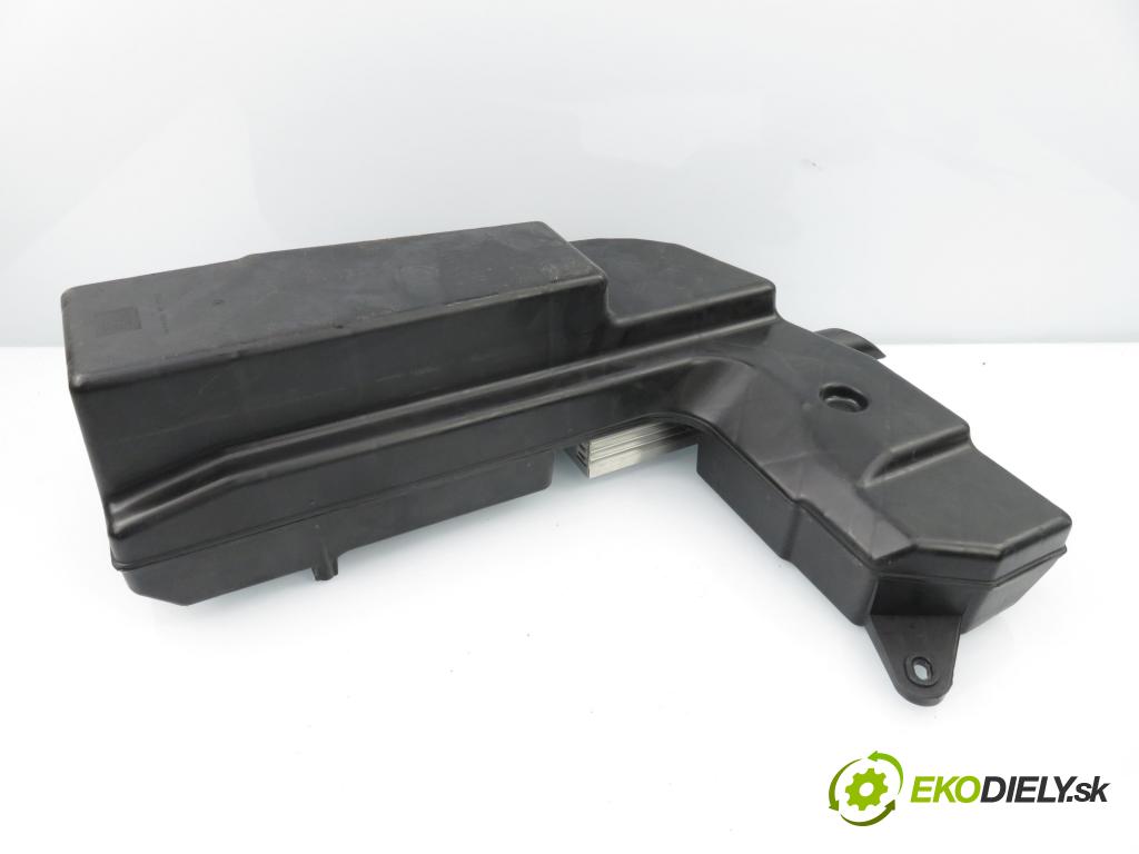 AUDI A4 Avant (8ED, B7) KOMBI 2005 125,00 2.0 TDI - BRD 1968,00 reproduktor dveře 8E0035411 ; 8E9035382D ; 8E9035223D