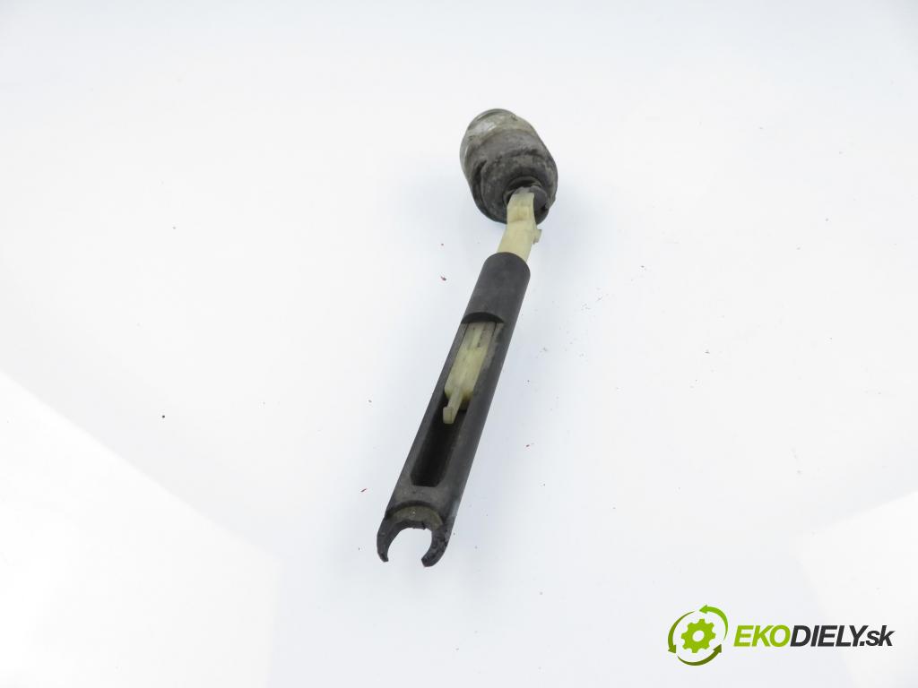 FORD FOCUS II (DA_, HCP) HB 2006 100,00 2.0 TDCi - G6DA 1997,00 zámok kapoty 4M5AA16C826AD