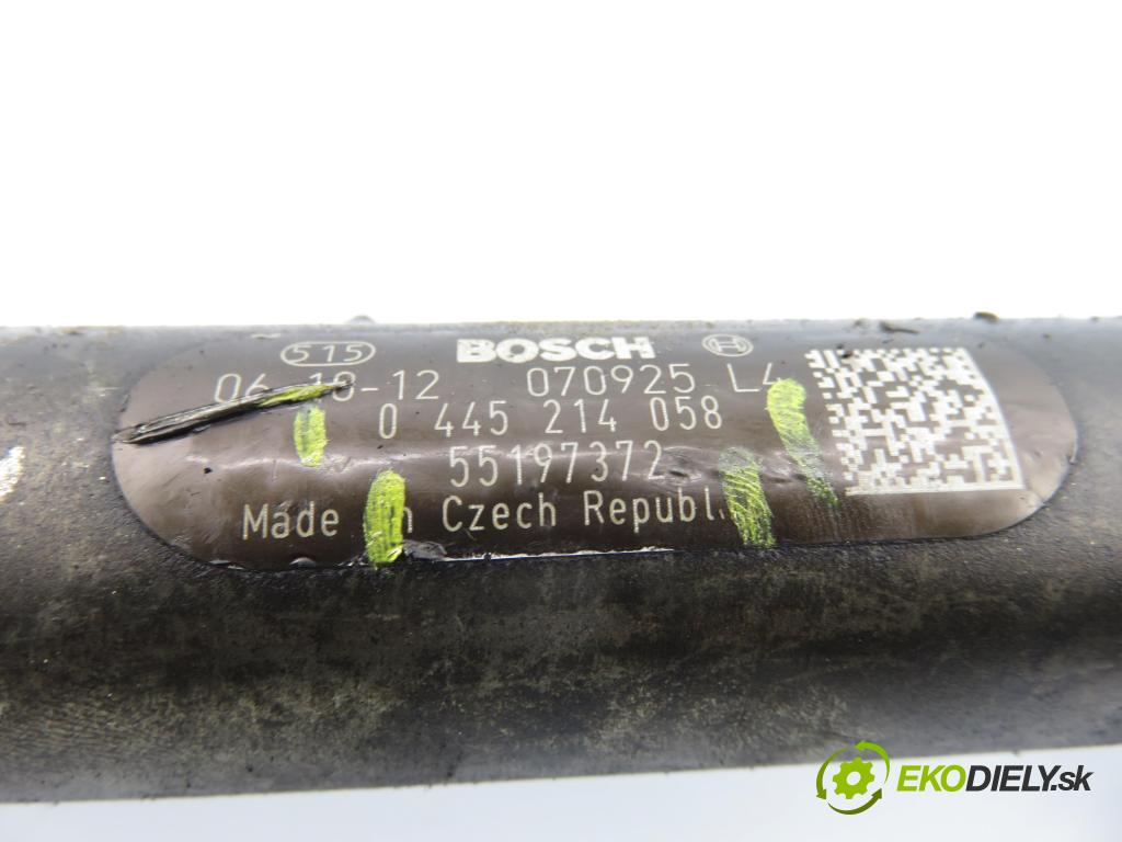 ALFA ROMEO 159 Sportwagon (939_) KOMBI 2006 100,00 1.9 JTDM 16V - 937 A8.000 1910,00 Lišta vstrekovacia 55197372 ; 0445214058 ; 0281002903 (Vstrekovacia lišta)
