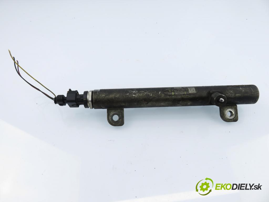 ALFA ROMEO 159 Sportwagon (939_) KOMBI 2006 100,00 1.9 JTDM 16V - 937 A8.000 1910,00 Lišta vstrekovacia 55197372 ; 0445214058 ; 0281002903 (Vstrekovacia lišta)