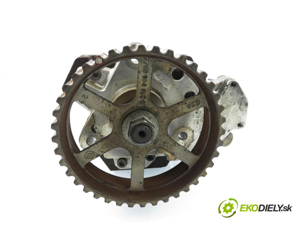 VOLVO V40 Kombi (645) KOMBI 2002 75,00 1.9 DI 102 - D 4192 T4 1870,00 Pumpa vysokého tlaku 0445010031 ; 8200055072