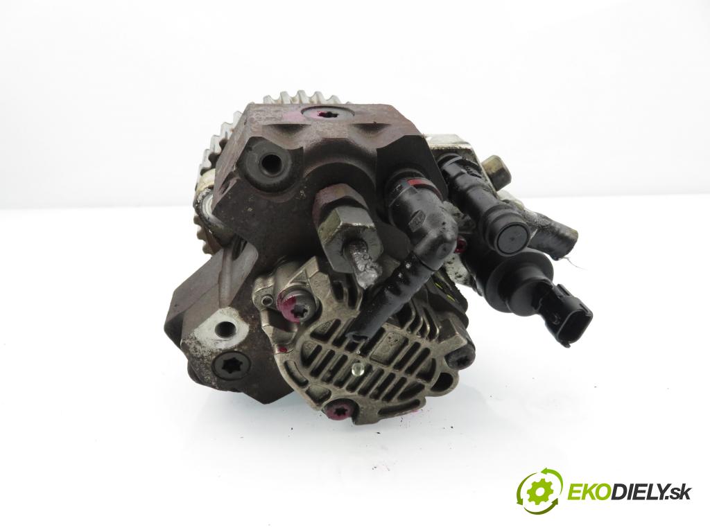 VOLVO V40 Kombi (645) KOMBI 2002 75,00 1.9 DI 102 - D 4192 T4 1870,00 Pumpa vysokého tlaku 0445010031 ; 8200055072