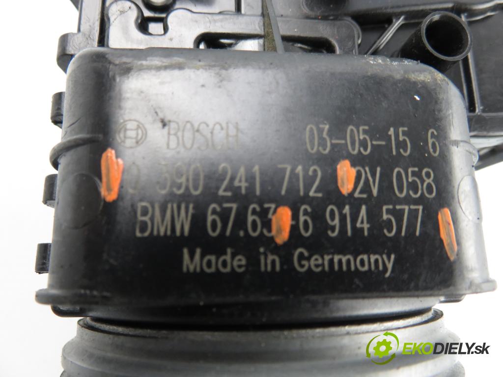 BMW 3 (E46) SEDAN 2003 110,00 320 d - M47 D20 (204D4) 1995,00 Motorček stieračov predný 0390241712 ; 6914577