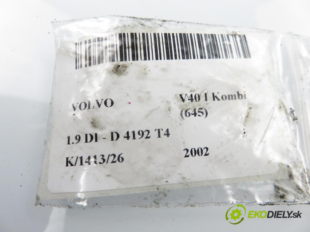 VOLVO V40 Kombi (645) KOMBI 2002 75,00 1.9 DI 102 - D 4192 T4 1870,00 vstrekovač 0445110021 ; 7700111014 (Vstrekovač paliva)
