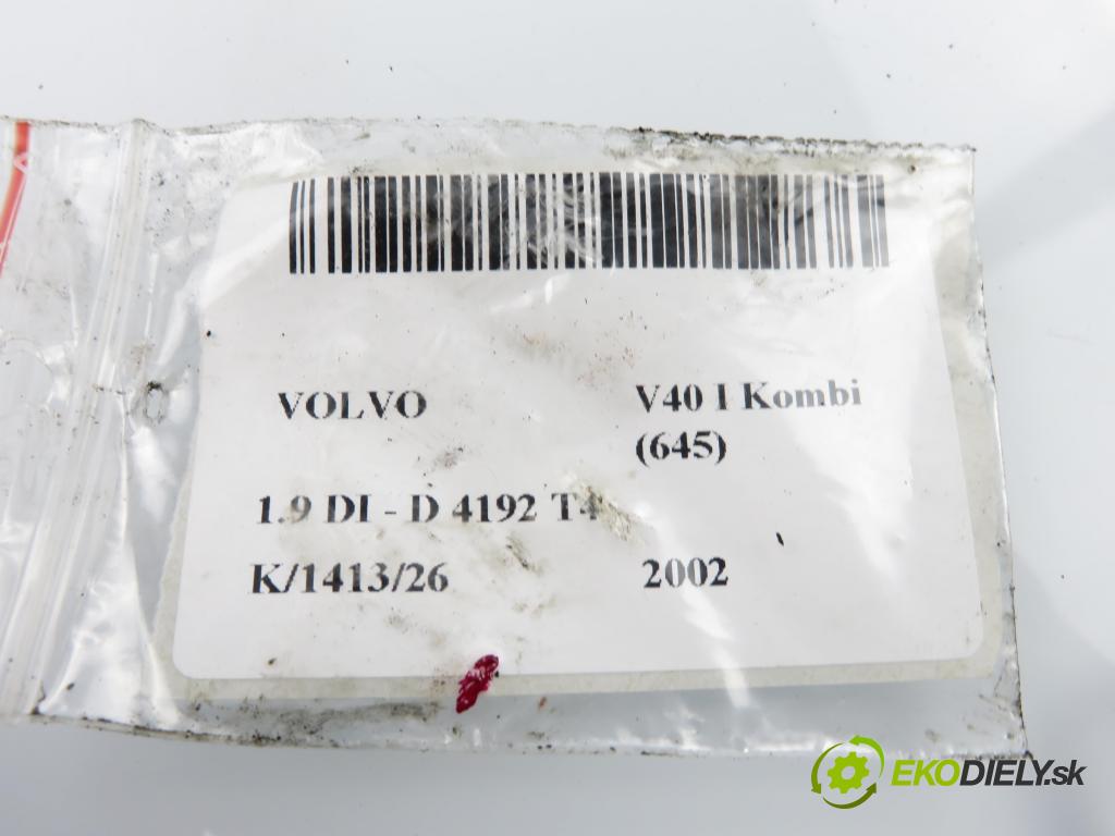VOLVO V40 Kombi (645) KOMBI 2002 75,00 1.9 DI 102 - D 4192 T4 1870,00 vstrekovač 0445110021 ; 7700111014 (Vstrekovač paliva)