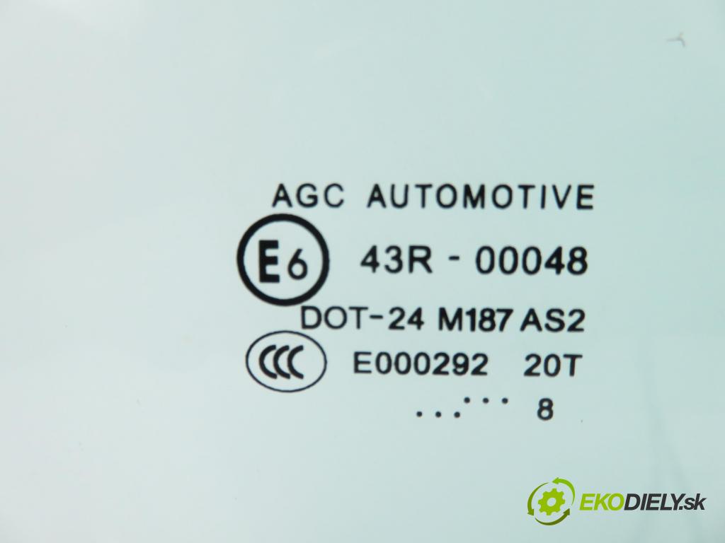 PEUGEOT EXPERT Skrzynia (VF3A_, VF3U_, VF3X_) FURGON 2008 66,00 1.6 HDi 90 16V - 9HU (DV6UTED4) 1560,00 Okno PP