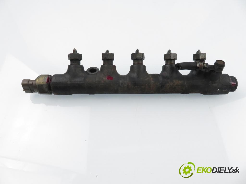 TOYOTA COROLLA Verso (_E12_) MINIVAN 2002 66,00 2.0 D-4D (CDE120_) - 1CD-FTV 1995,00 lišta vstřikovací 8945812020 (Vstřikovací lišta)