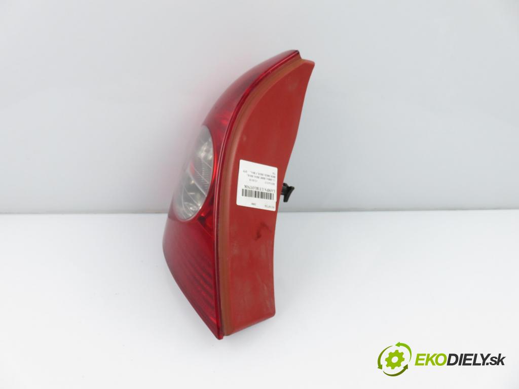 RENAULT CLIO II (BB_, CB_) HB 2000 43,00 1.2 (BB0A, BB0F, BB10, BB1K, BB28, BB2D, BB2H, CB0 1149,00 světlo levé zadní 8200071413
