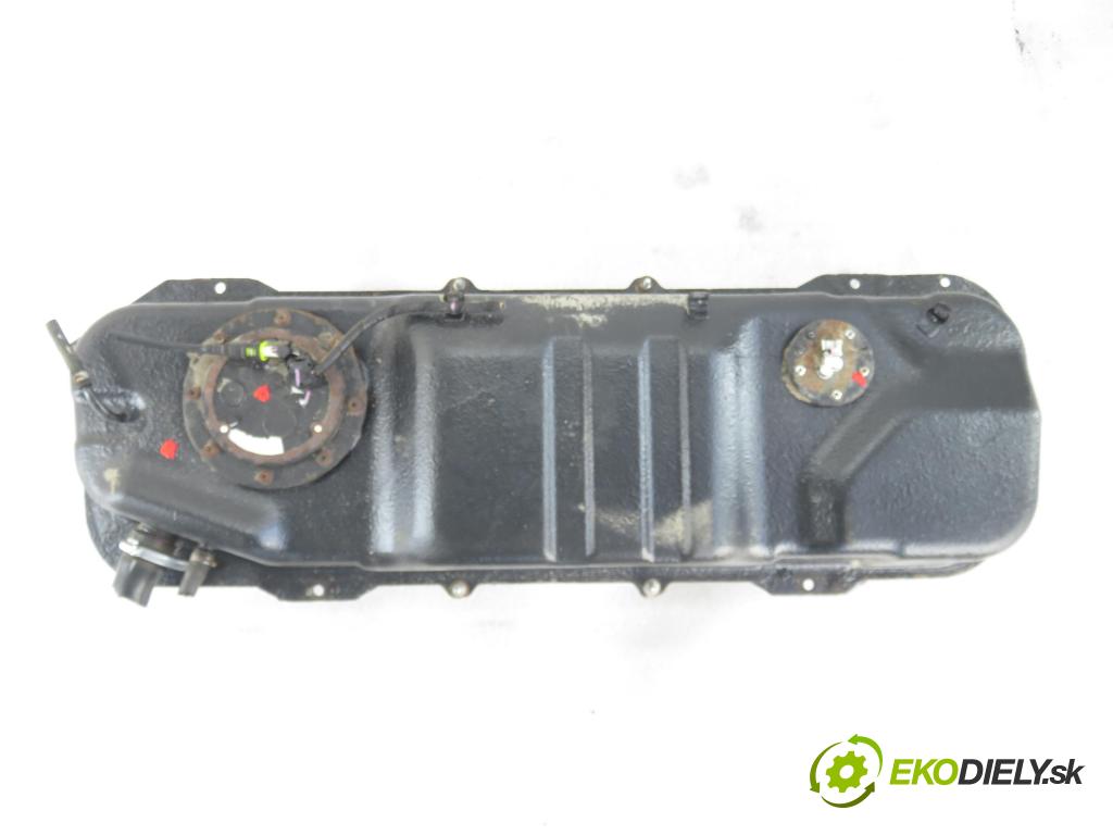 SUZUKI SWIFT III (MZ, EZ) HB 2005 68,00 1.3 4x4 (RS 413) - M13A 1328,00 nádržka paliva benzín 