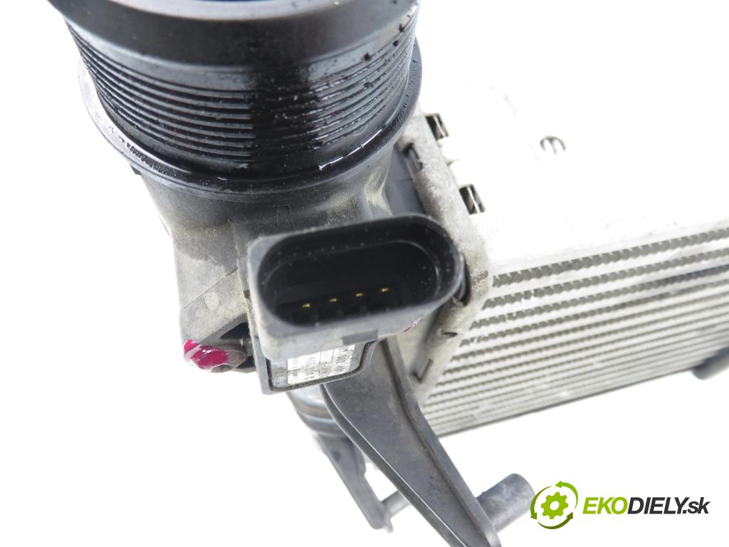 AUDI A4 Avant (8ED, B7) KOMBI 2005 125,00 2.0 TDI - BRD 1968,00 chladič intercooler 8E0145805AA