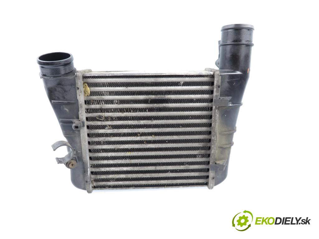 AUDI A4 Avant (8ED, B7) KOMBI 2005 125,00 2.0 TDI - BRD 1968,00 chladič intercooler 8E0145805AA