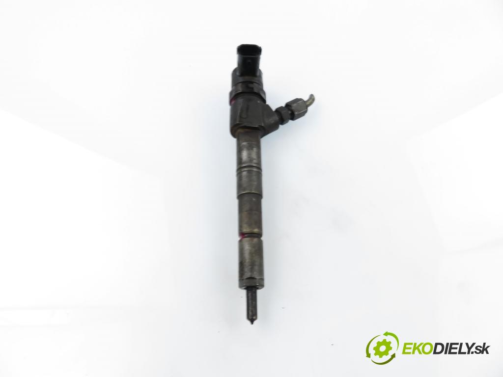 ALFA ROMEO 159 Sportwagon (939_) KOMBI 2006 100,00 1.9 JTDM 16V - 937 A8.000 1910,00 vstrekovač 0445110243 (Vstrekovač paliva)