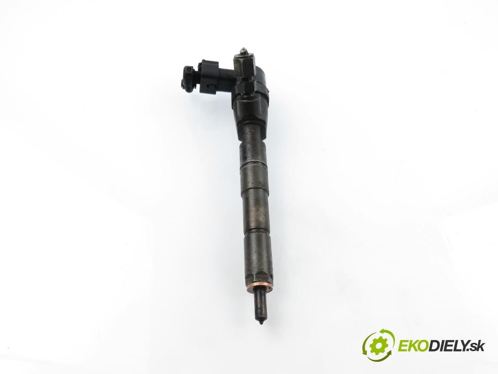 ALFA ROMEO 159 Sportwagon (939_) KOMBI 2006 100,00 1.9 JTDM 16V - 937 A8.000 1910,00 vstrekovač 0445110243 (Vstrekovač paliva)